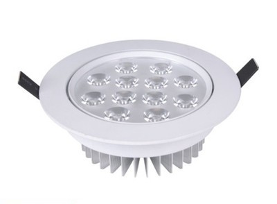 高亮LED天花燈 現(xiàn)代照明的節(jié)能與美學(xué)選擇