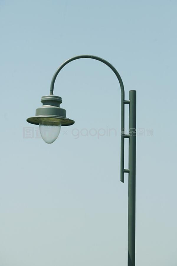 老式路燈 時(shí)光中的照明記憶